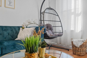 Luxury 2bd Haven in DC's Heart!